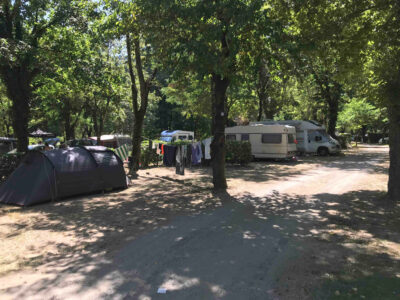 Les emplacements du camping